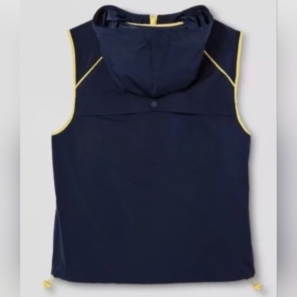 Hunter X Target Collab Zip Up Hooded Rain Vest In Navy And Yellow NWT - Picture 3 of 8